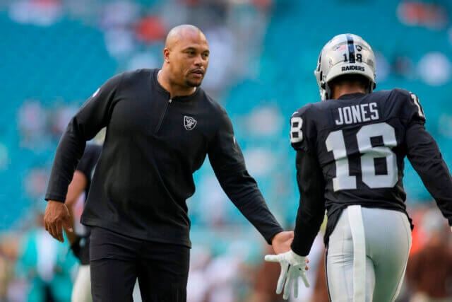 Antonio Pierce, Jack Jones, Raiders