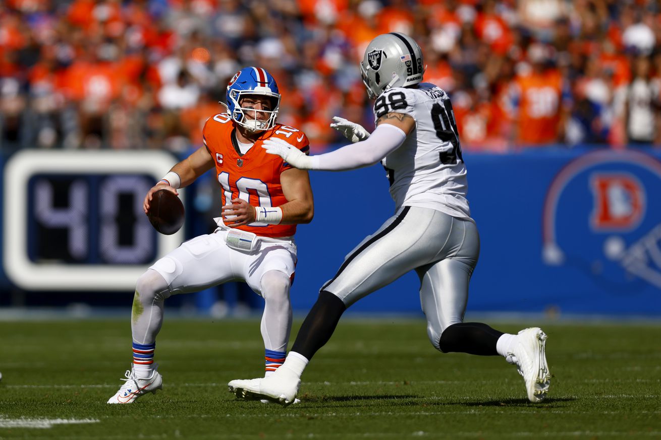 Las Vegas Raiders v Denver Broncos