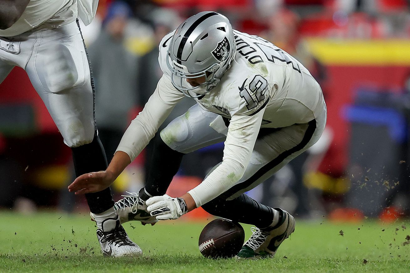 Las Vegas Raiders v Kansas City Chiefs