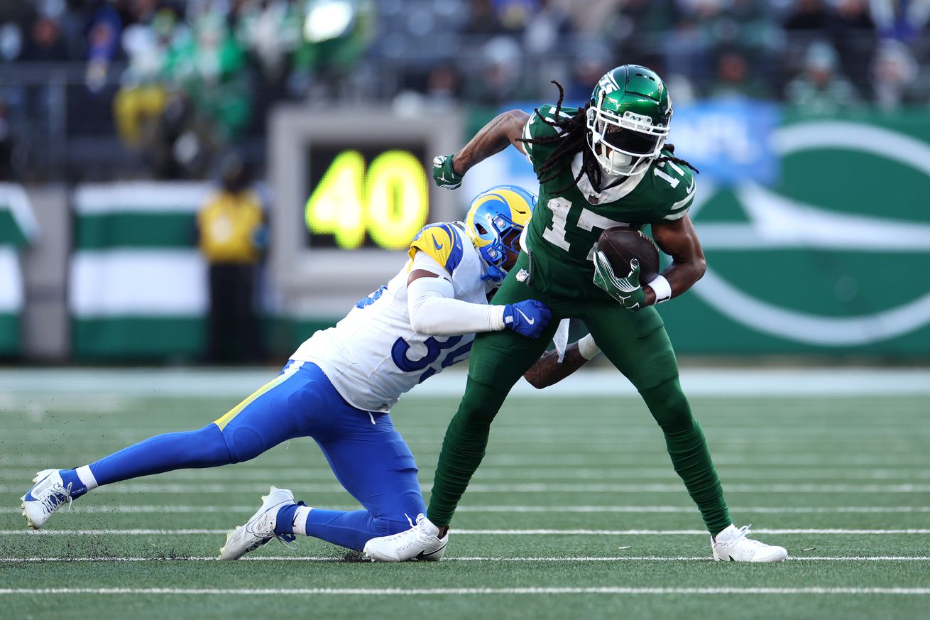 Los Angeles Rams v New York Jets