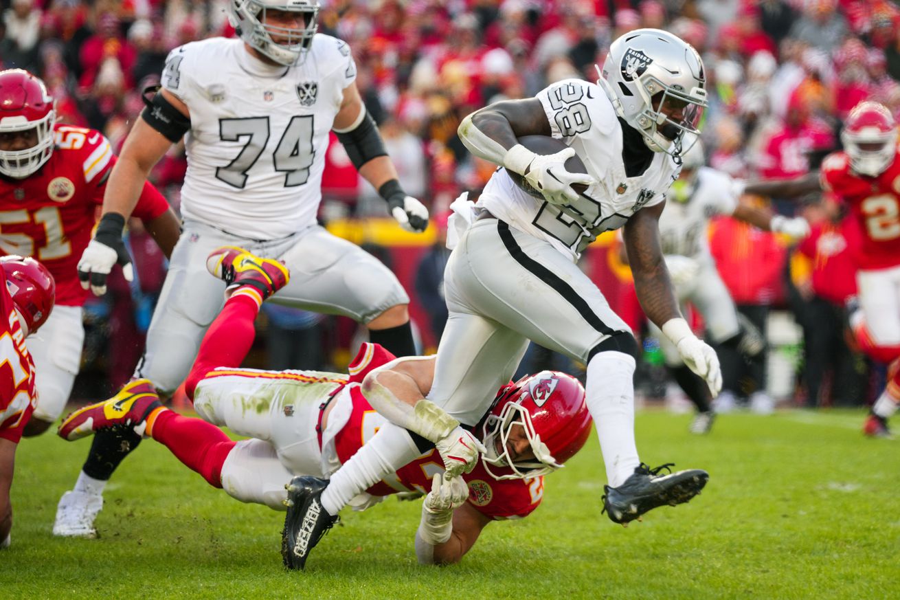 NFL: Las Vegas Raiders at Kansas City Chiefs